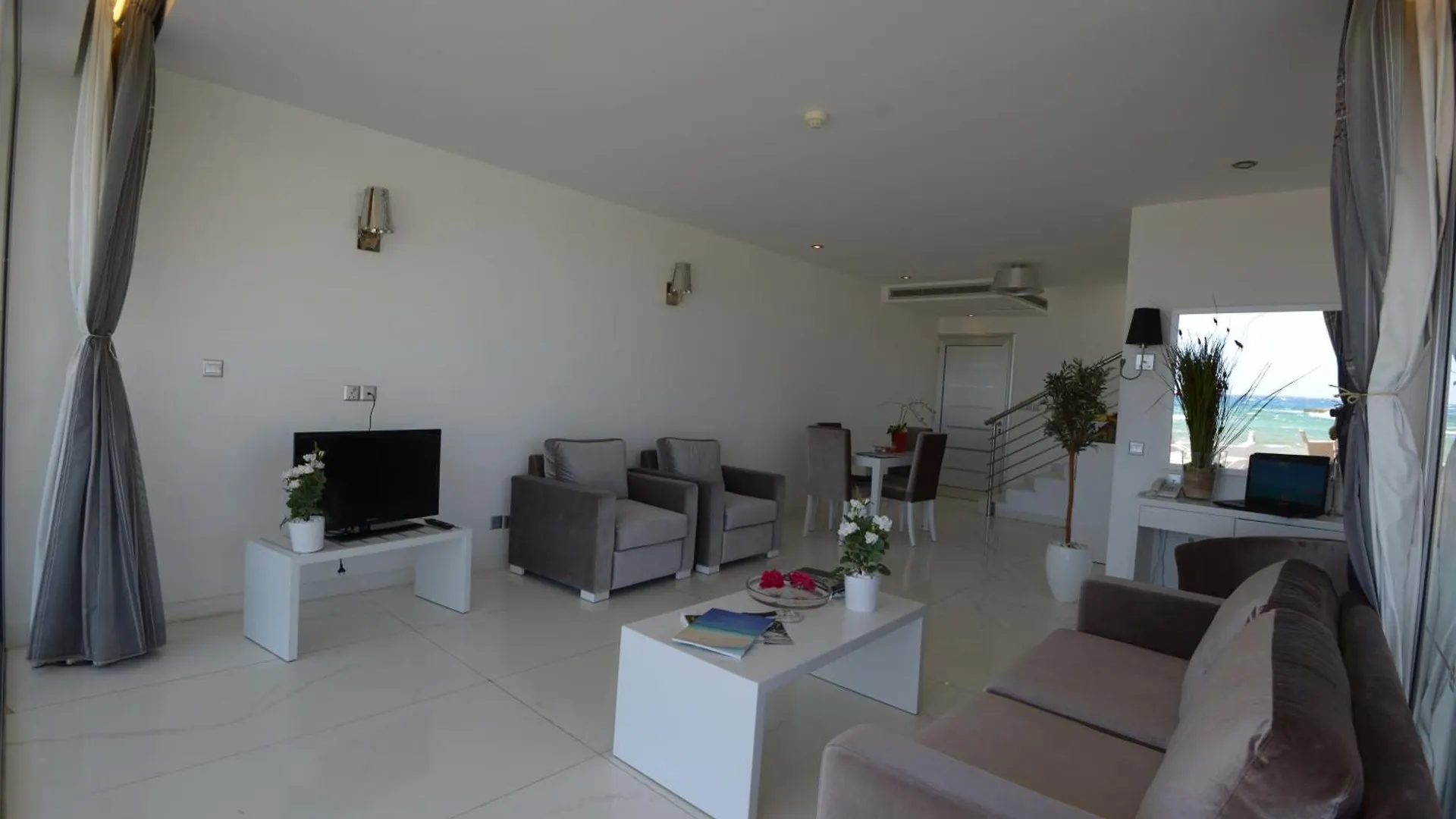 Dome Beach Marina Hotel & Resort Ayia Napa